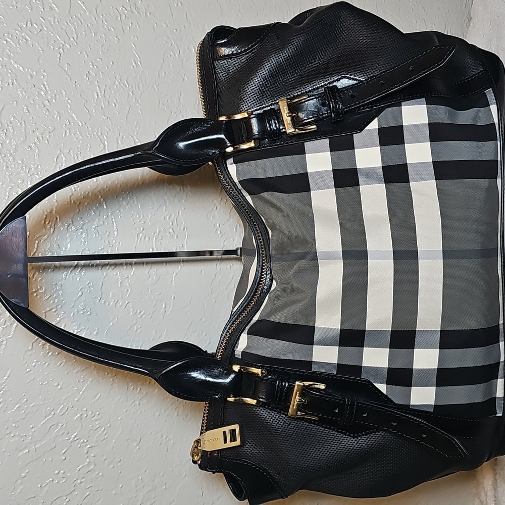 Burberry Black and Gray Shoulder Bag